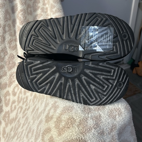 UGG BAILEY BOW II BOOT - Picture 8 of 8